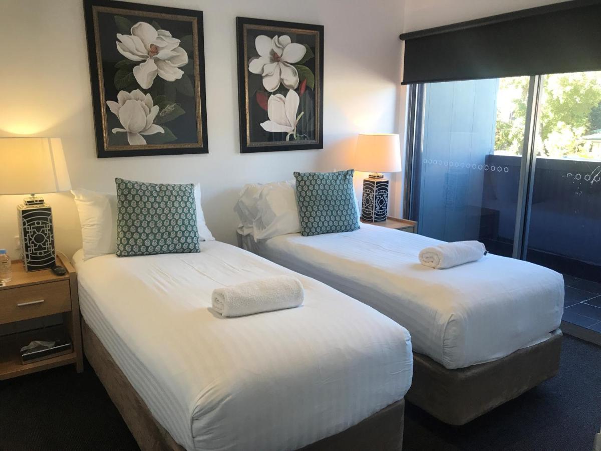 คราวน์ ออน ดาร์บี้ Aparthotel นิวแคสเซิล ภายนอก รูปภาพ