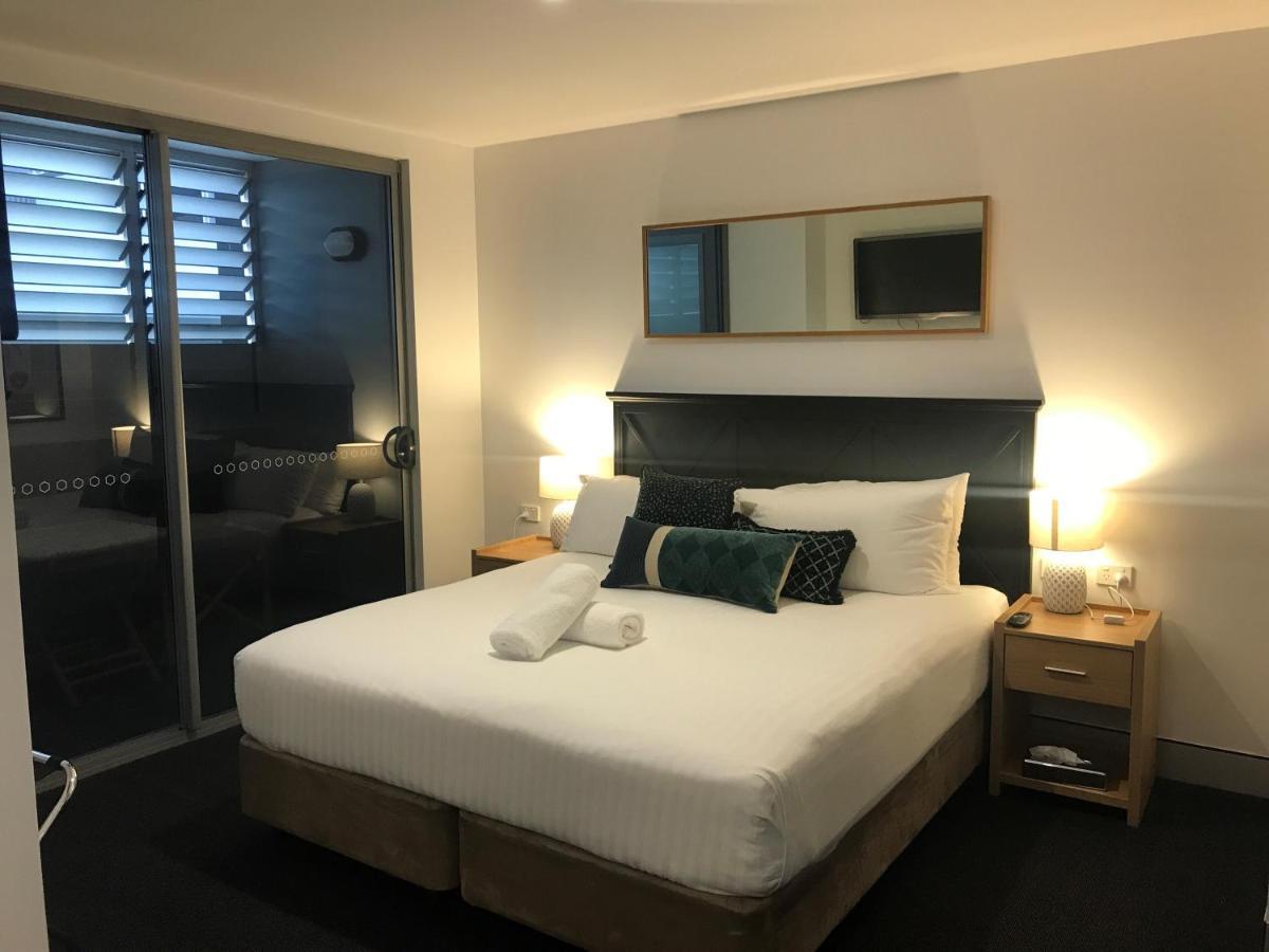 คราวน์ ออน ดาร์บี้ Aparthotel นิวแคสเซิล ภายนอก รูปภาพ
