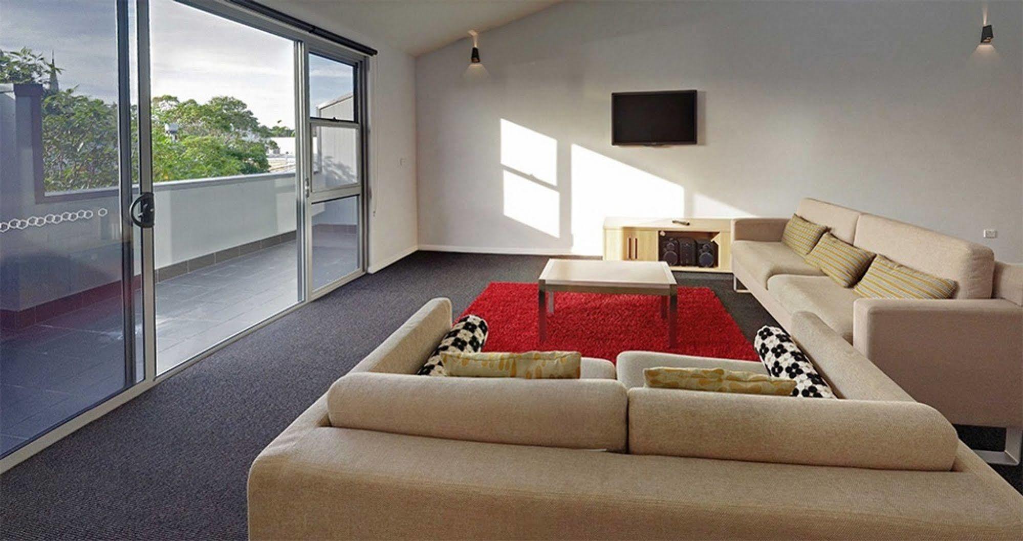 คราวน์ ออน ดาร์บี้ Aparthotel นิวแคสเซิล ภายนอก รูปภาพ