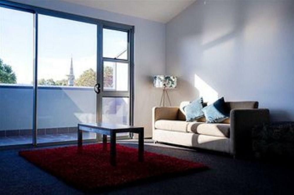 คราวน์ ออน ดาร์บี้ Aparthotel นิวแคสเซิล ภายนอก รูปภาพ